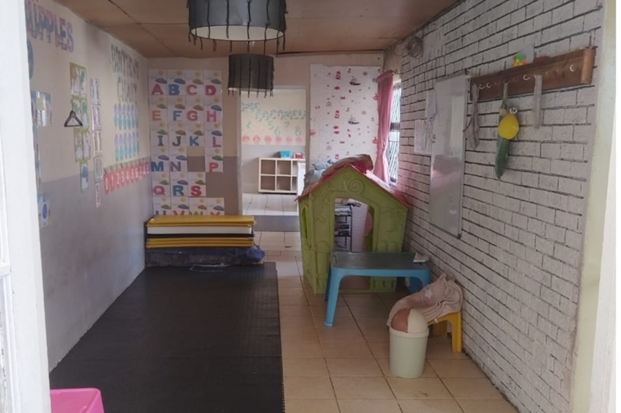3 Bedroom Property for Sale in The Connifers Western Cape